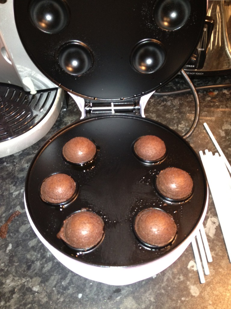 The Lazy Girl's Guide to Cake Pops - Remie's Luxury Blog