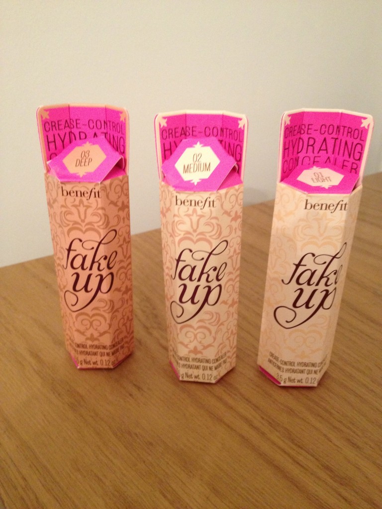 Benefit Fake Up 