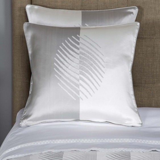 frette-fern-pillow